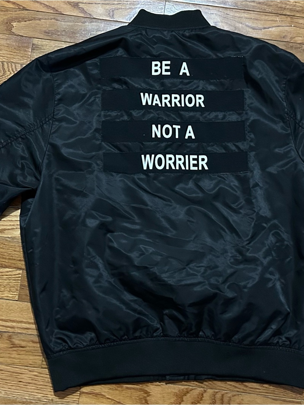 NEW! DA FEI LI Men’s Black Bomber Flight Jacket “BE A WARRIOR NOT A WORRIER” L